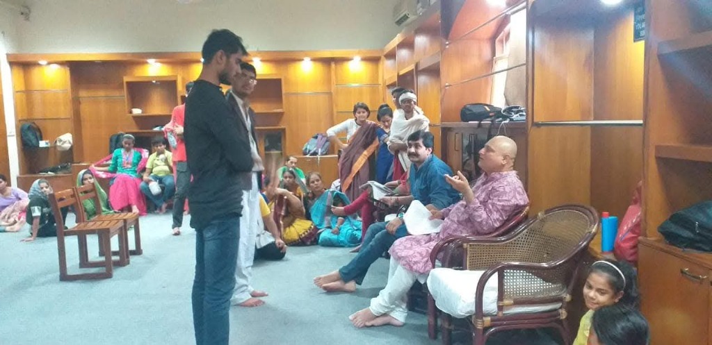 Theatre artists discussion and script reading rehearsal in NSD classroom